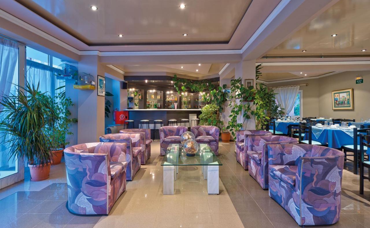 Hotel Koukouras Sztalósz Kültér fotó
